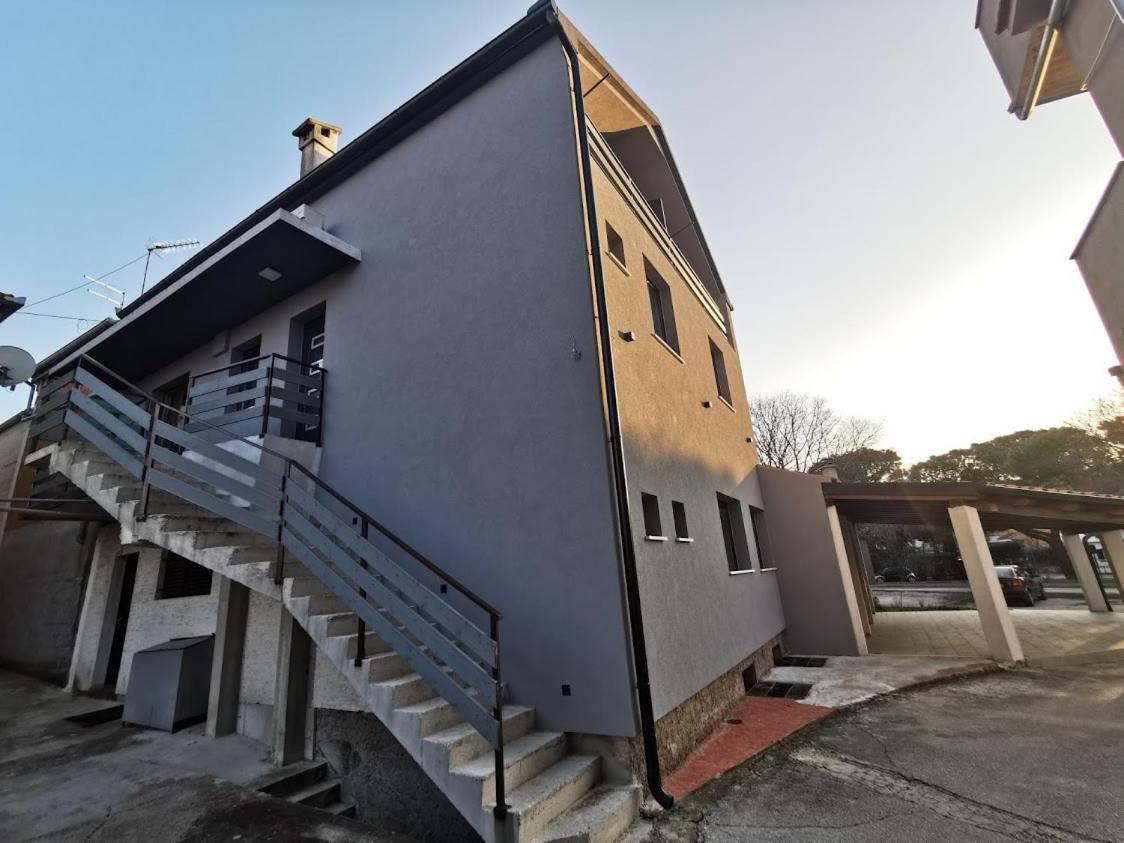 Elizabeta Deluxe Rooms Biograd Na Moru Exteriör bild
