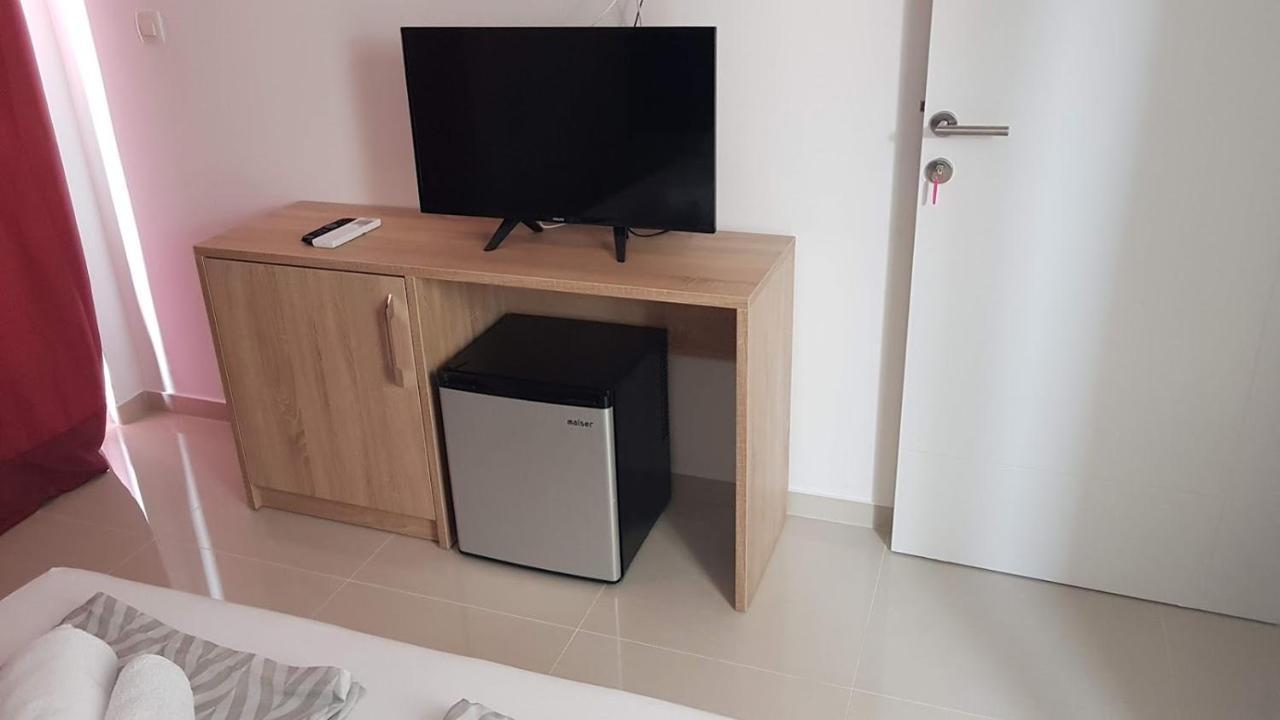 Elizabeta Deluxe Rooms Biograd Na Moru Exteriör bild