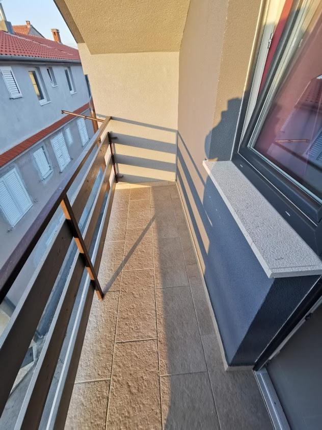 Elizabeta Deluxe Rooms Biograd Na Moru Exteriör bild